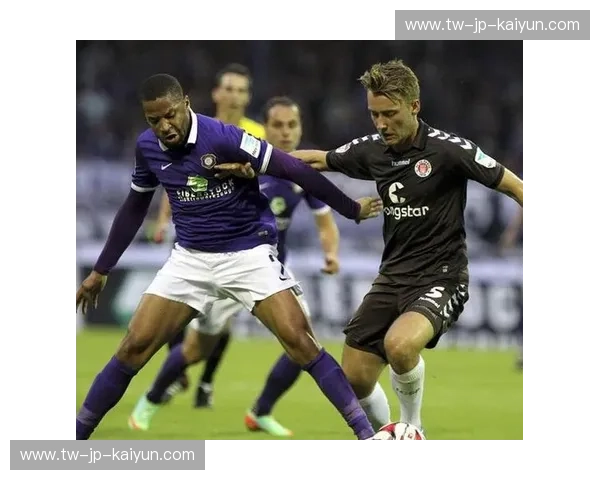 德乙直播全景揭秘:足球迷不容错过的精彩对决 德乙直播全景揭秘:足球迷不容错过的精彩对决