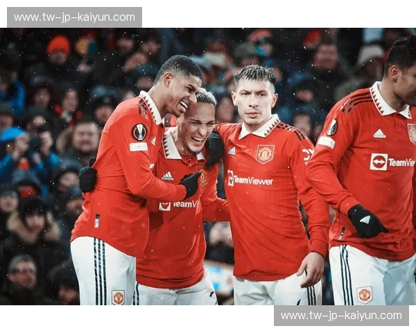 绿茵对决：中央陆军与曼联的激情碰撞，不只是一场比赛